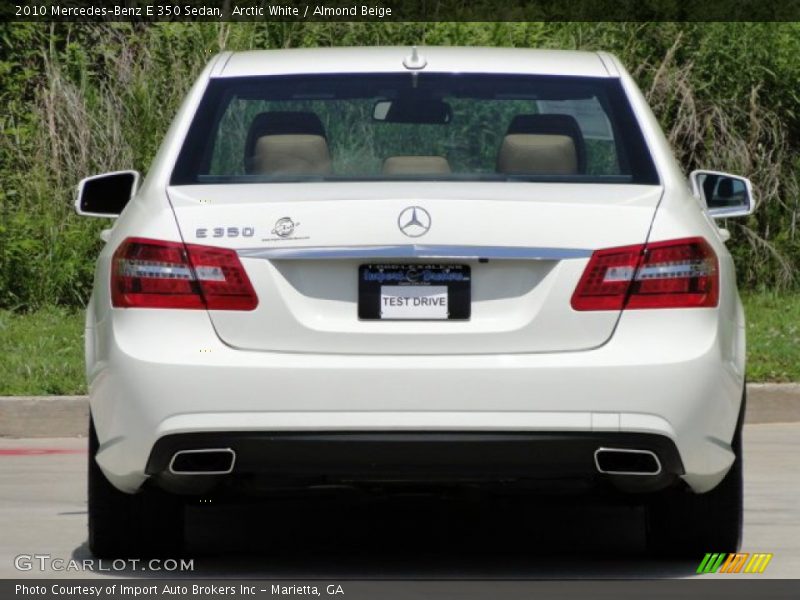 Arctic White / Almond Beige 2010 Mercedes-Benz E 350 Sedan
