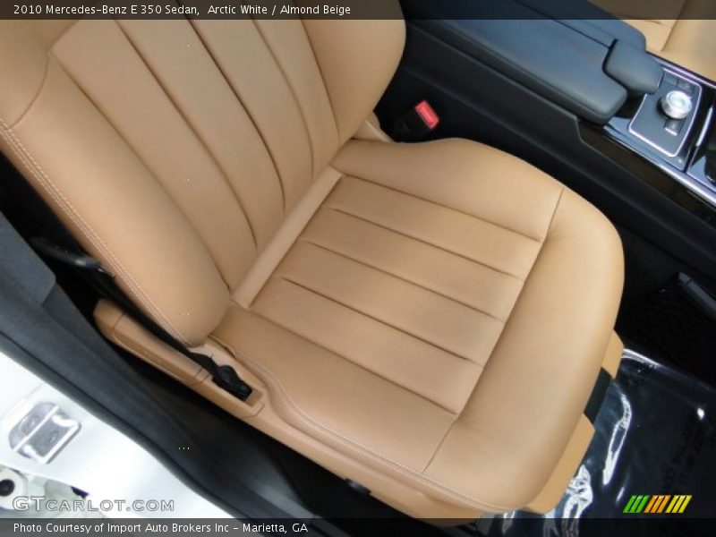 Arctic White / Almond Beige 2010 Mercedes-Benz E 350 Sedan