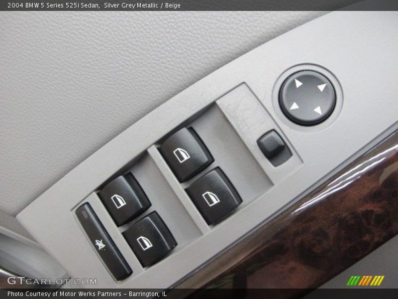 Silver Grey Metallic / Beige 2004 BMW 5 Series 525i Sedan