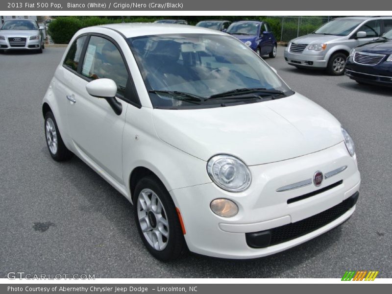 Bianco (White) / Grigio/Nero (Gray/Black) 2013 Fiat 500 Pop