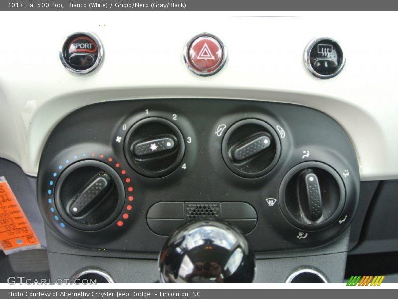 Bianco (White) / Grigio/Nero (Gray/Black) 2013 Fiat 500 Pop
