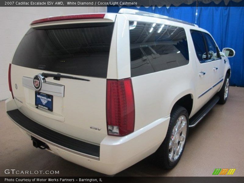 White Diamond / Cocoa/Light Cashmere 2007 Cadillac Escalade ESV AWD