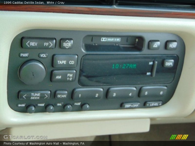 Controls of 1996 DeVille Sedan
