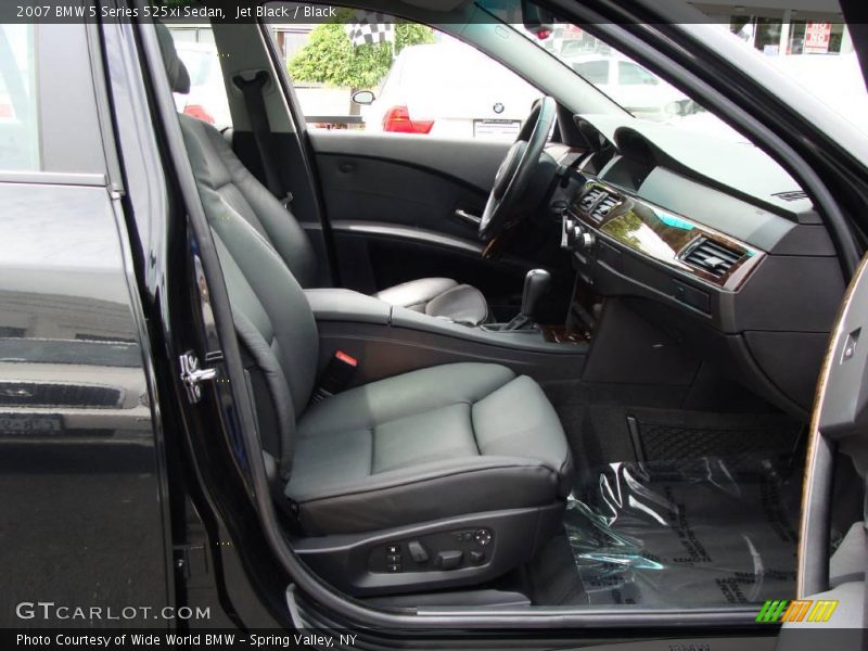 Jet Black / Black 2007 BMW 5 Series 525xi Sedan