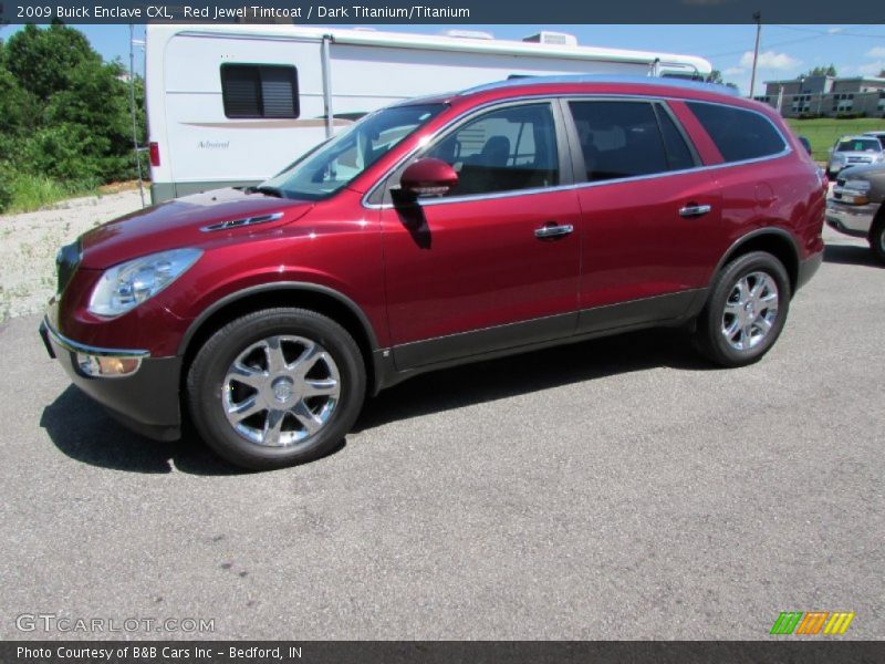Front 3/4 View of 2009 Enclave CXL