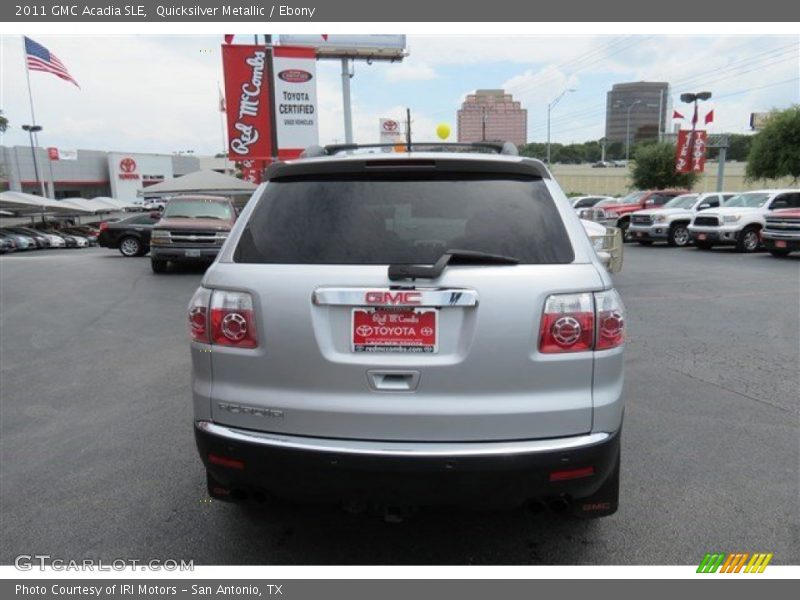Quicksilver Metallic / Ebony 2011 GMC Acadia SLE