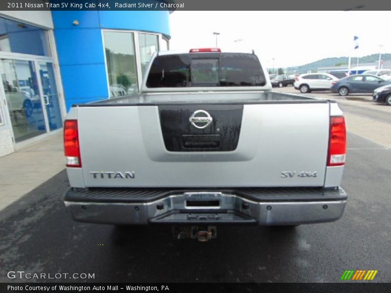 Radiant Silver / Charcoal 2011 Nissan Titan SV King Cab 4x4
