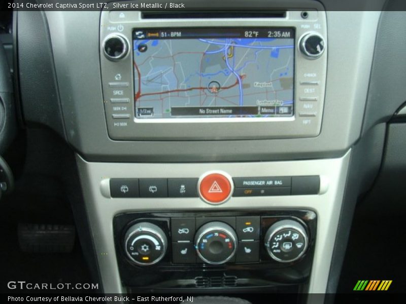 Silver Ice Metallic / Black 2014 Chevrolet Captiva Sport LTZ