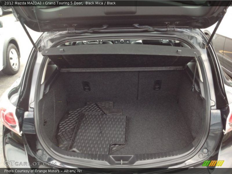 Black Mica / Black 2012 Mazda MAZDA3 i Grand Touring 5 Door