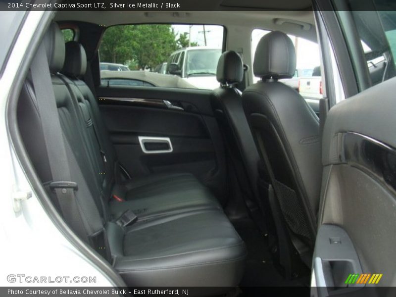Silver Ice Metallic / Black 2014 Chevrolet Captiva Sport LTZ