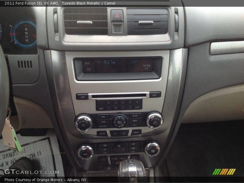 Tuxedo Black Metallic / Camel 2011 Ford Fusion SEL V6 AWD