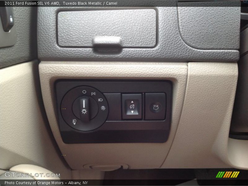 Tuxedo Black Metallic / Camel 2011 Ford Fusion SEL V6 AWD