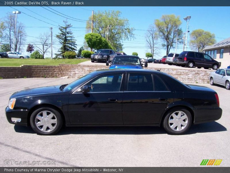 Black Raven / Black 2005 Cadillac DeVille DTS