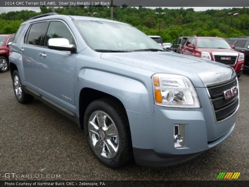 Front 3/4 View of 2014 Terrain SLE AWD