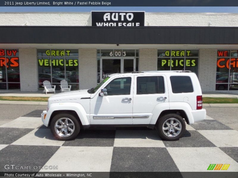 Bright White / Pastel Pebble Beige 2011 Jeep Liberty Limited
