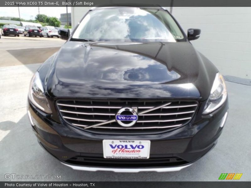 Black / Soft Beige 2015 Volvo XC60 T5 Drive-E