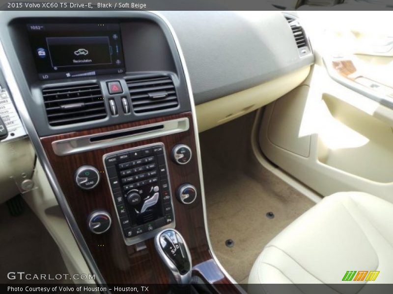 Black / Soft Beige 2015 Volvo XC60 T5 Drive-E
