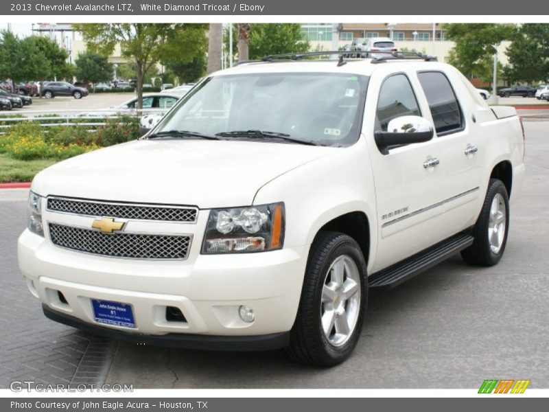 White Diamond Tricoat / Ebony 2013 Chevrolet Avalanche LTZ
