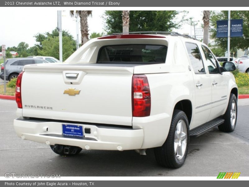 White Diamond Tricoat / Ebony 2013 Chevrolet Avalanche LTZ