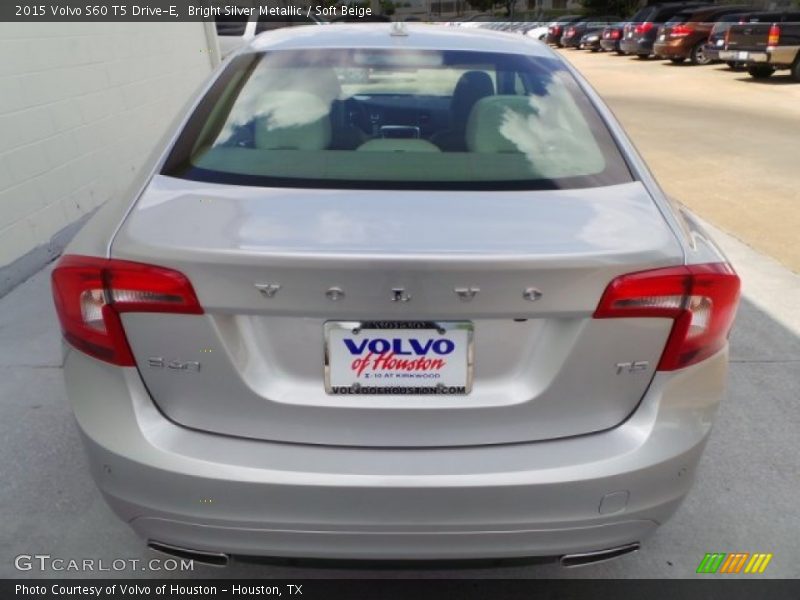 Bright Silver Metallic / Soft Beige 2015 Volvo S60 T5 Drive-E