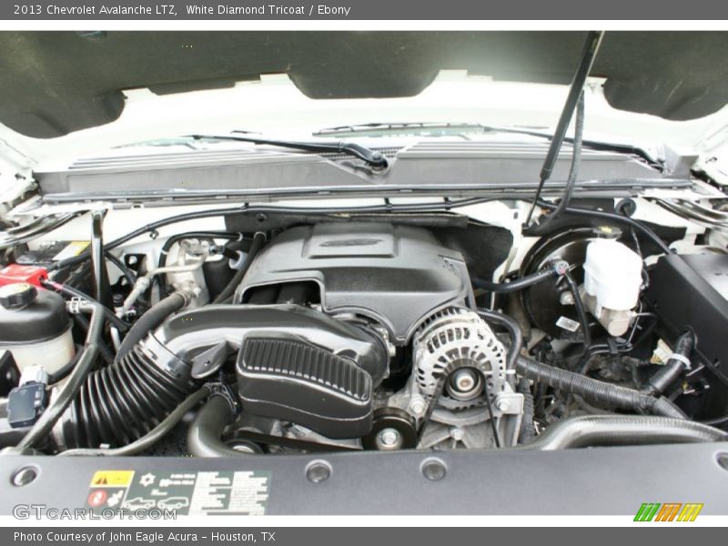 White Diamond Tricoat / Ebony 2013 Chevrolet Avalanche LTZ