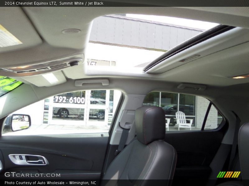 Summit White / Jet Black 2014 Chevrolet Equinox LTZ