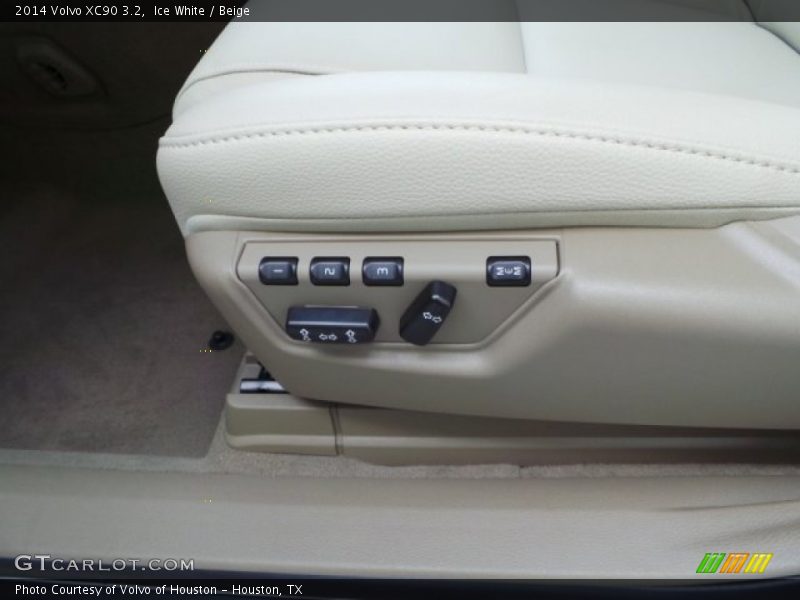 Ice White / Beige 2014 Volvo XC90 3.2