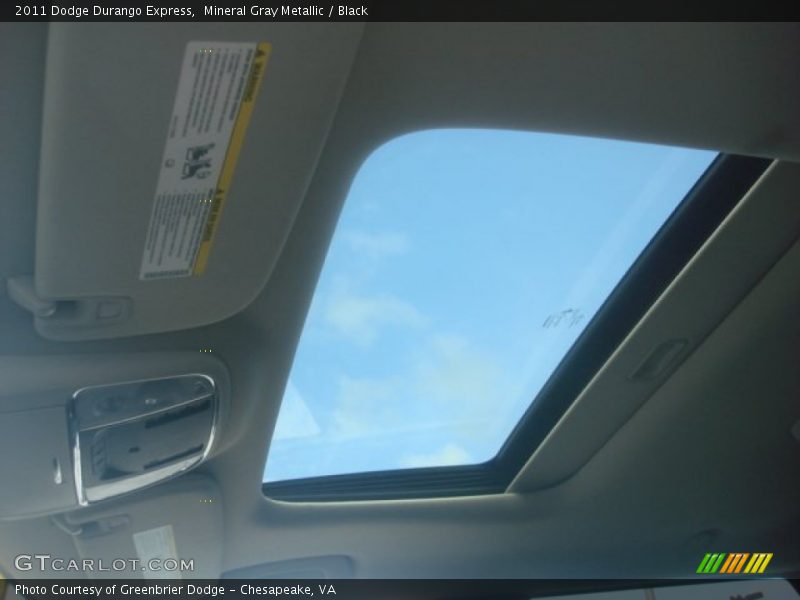 Mineral Gray Metallic / Black 2011 Dodge Durango Express