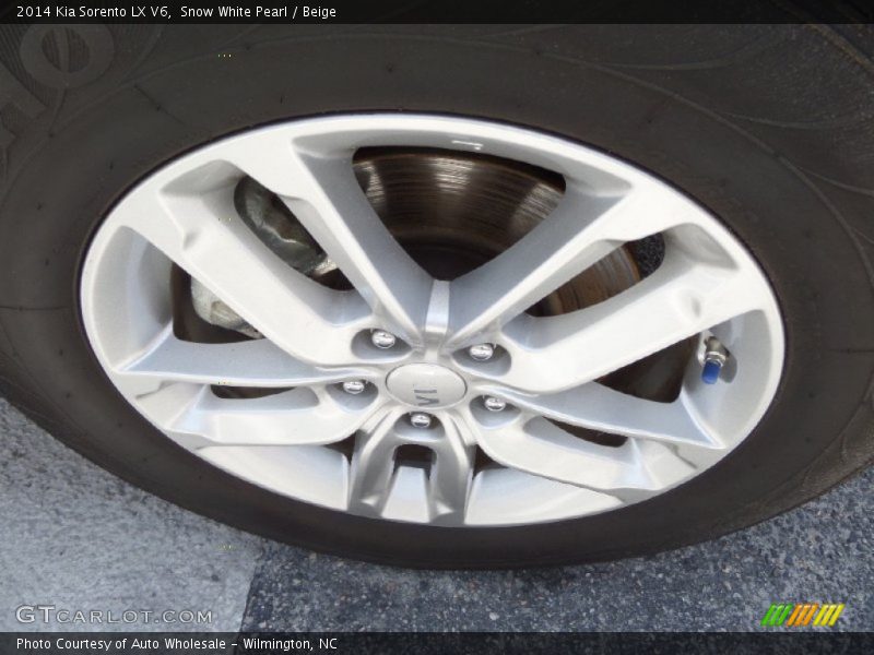 Snow White Pearl / Beige 2014 Kia Sorento LX V6