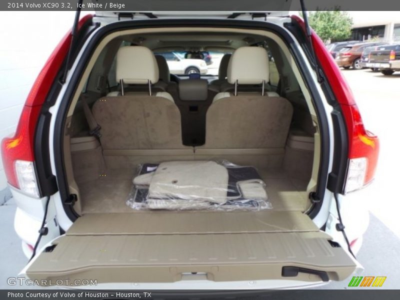 Ice White / Beige 2014 Volvo XC90 3.2