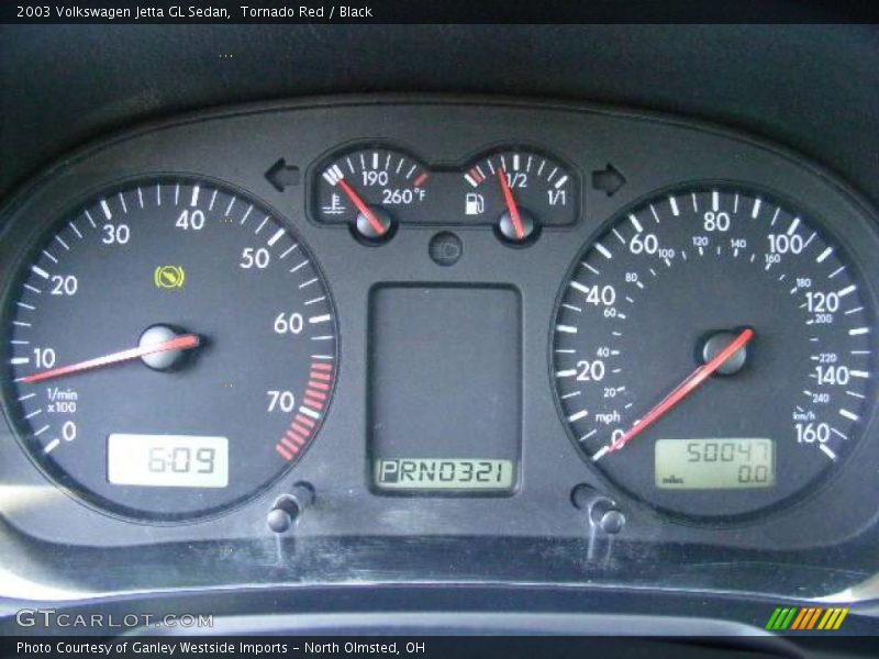 Tornado Red / Black 2003 Volkswagen Jetta GL Sedan