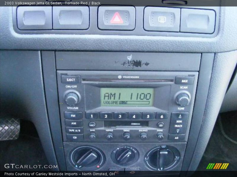 Tornado Red / Black 2003 Volkswagen Jetta GL Sedan