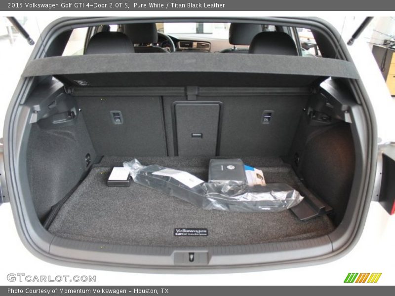 Pure White / Titan Black Leather 2015 Volkswagen Golf GTI 4-Door 2.0T S