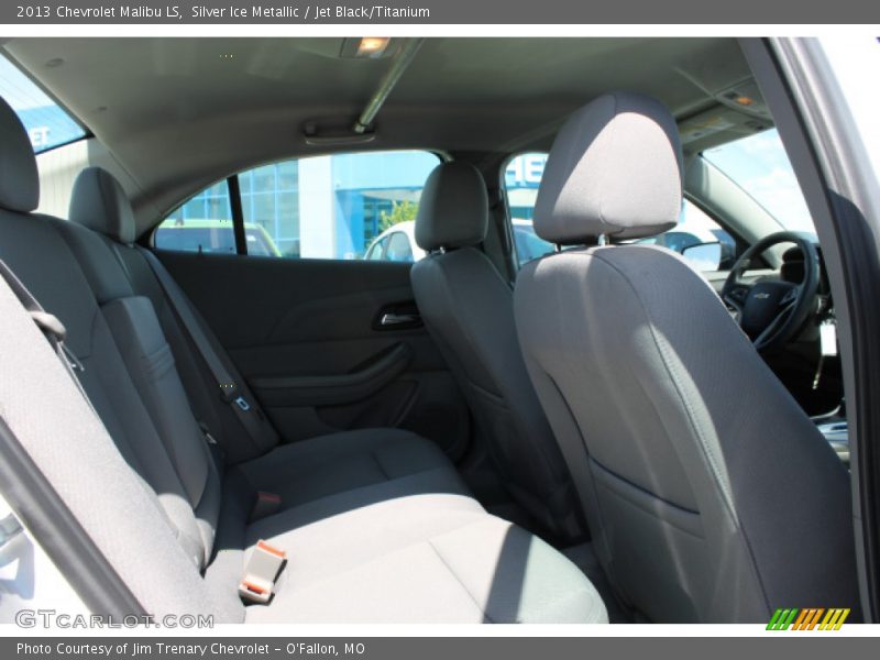 Silver Ice Metallic / Jet Black/Titanium 2013 Chevrolet Malibu LS