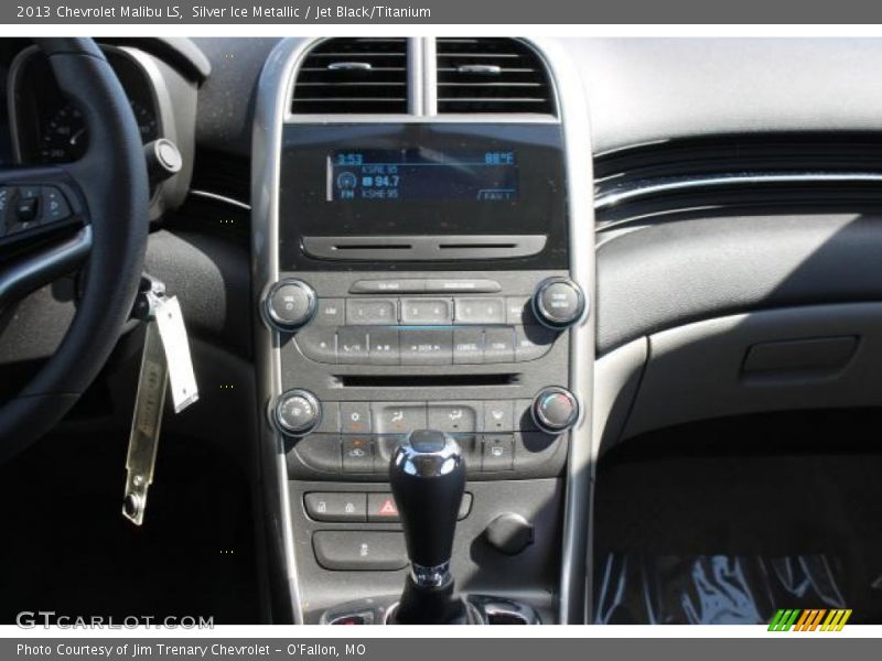 Silver Ice Metallic / Jet Black/Titanium 2013 Chevrolet Malibu LS