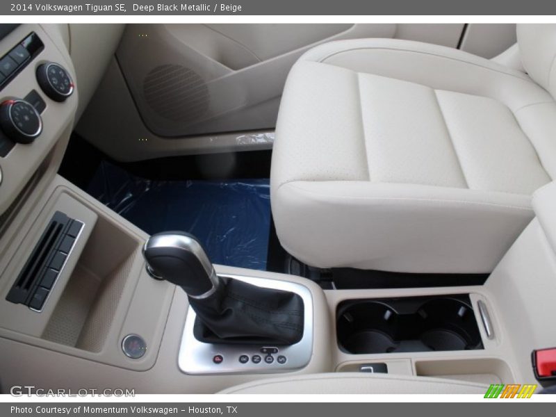 Deep Black Metallic / Beige 2014 Volkswagen Tiguan SE