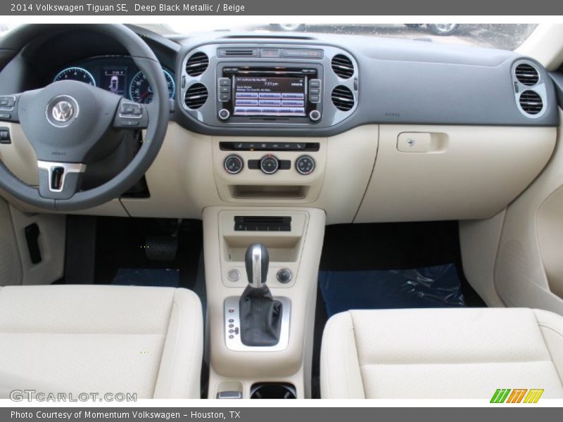 Deep Black Metallic / Beige 2014 Volkswagen Tiguan SE