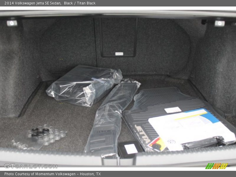 Black / Titan Black 2014 Volkswagen Jetta SE Sedan