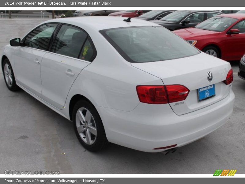 Pure White / Titan Black 2014 Volkswagen Jetta TDI Sedan