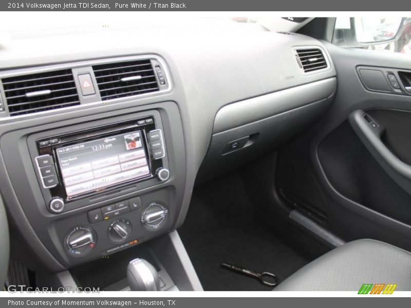 Pure White / Titan Black 2014 Volkswagen Jetta TDI Sedan