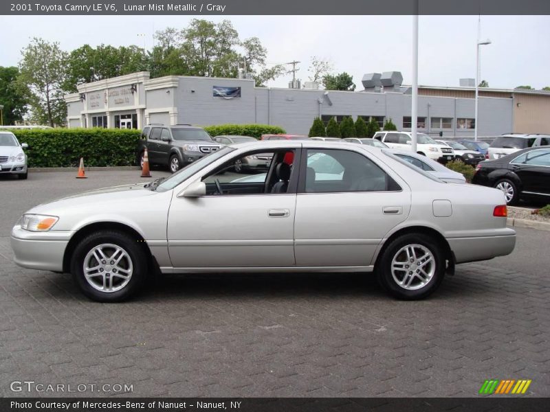 Lunar Mist Metallic / Gray 2001 Toyota Camry LE V6