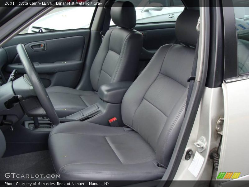 Lunar Mist Metallic / Gray 2001 Toyota Camry LE V6