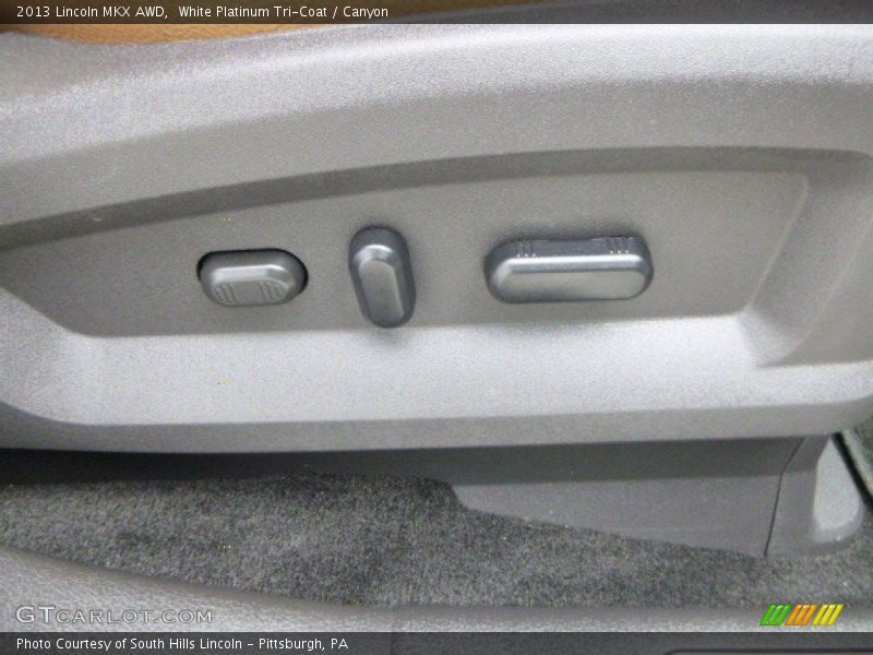 White Platinum Tri-Coat / Canyon 2013 Lincoln MKX AWD
