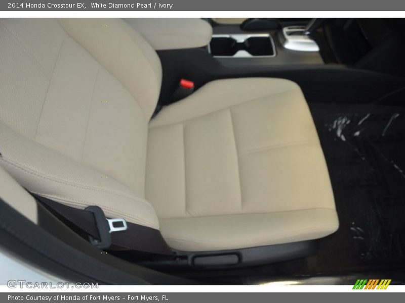 White Diamond Pearl / Ivory 2014 Honda Crosstour EX