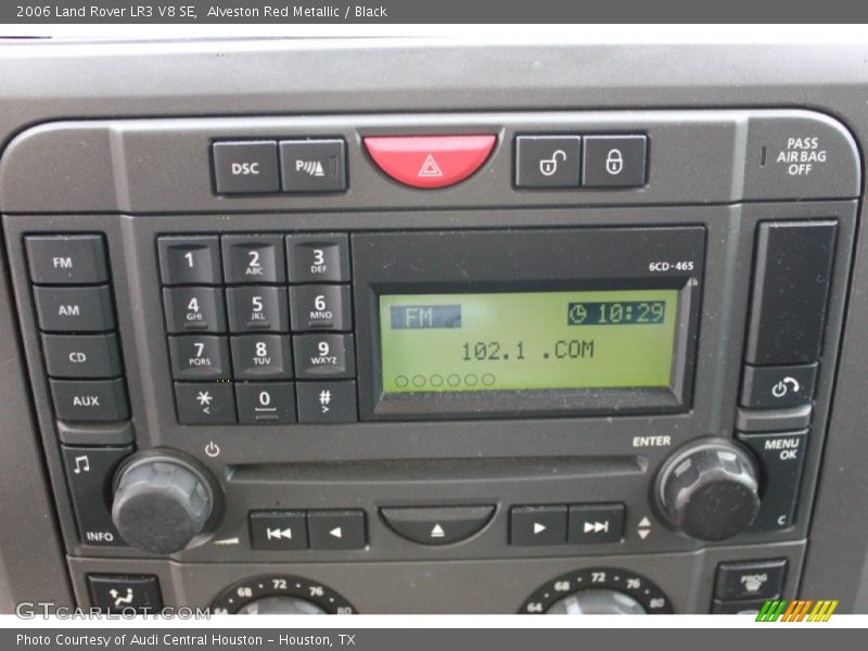 Controls of 2006 LR3 V8 SE