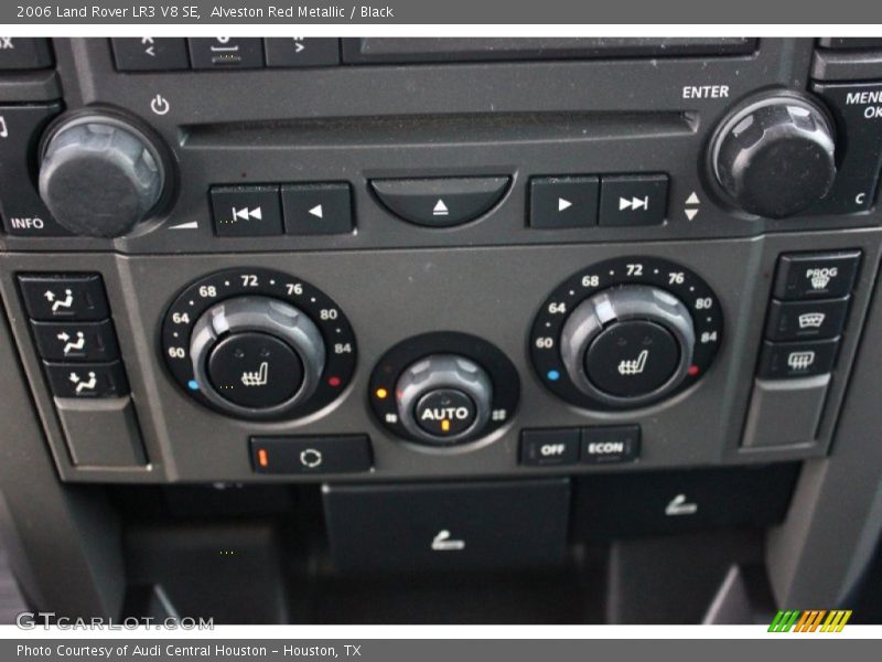 Controls of 2006 LR3 V8 SE