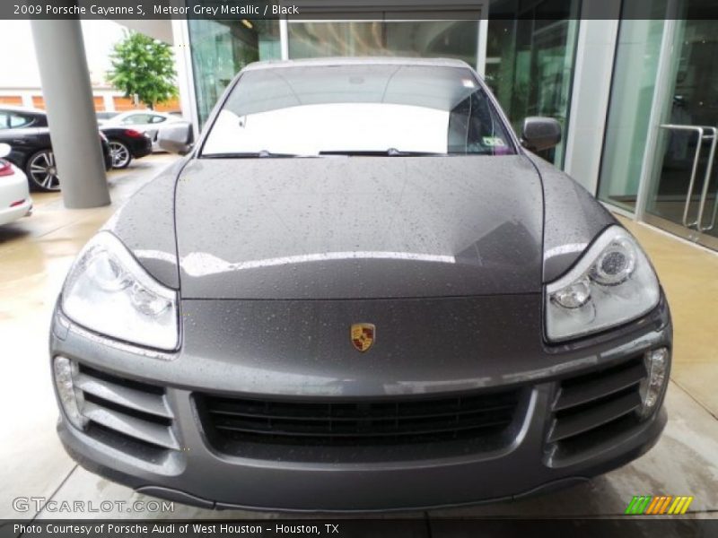 Meteor Grey Metallic / Black 2009 Porsche Cayenne S