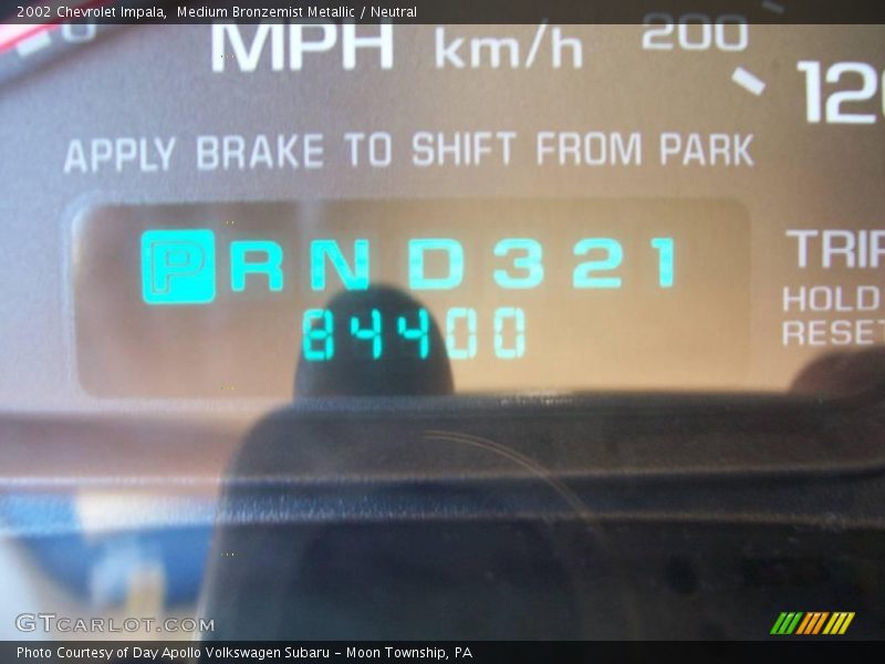 Medium Bronzemist Metallic / Neutral 2002 Chevrolet Impala