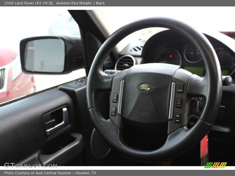  2006 LR3 V8 SE Steering Wheel