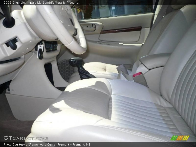 Sandrift Metallic / Neutral 2002 Chevrolet Impala LS